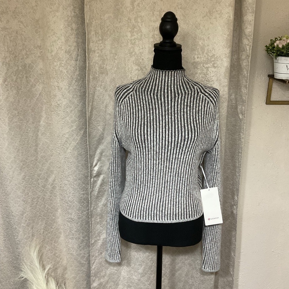 Lululemon Sweater Womens 0 Cotton Cashmere Blend Mock Neck Sweater gray Relaxed - Picture 2 of 15